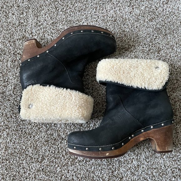 UGG | Lynnea Heeled Shearling Boot - Picture 11 of 14